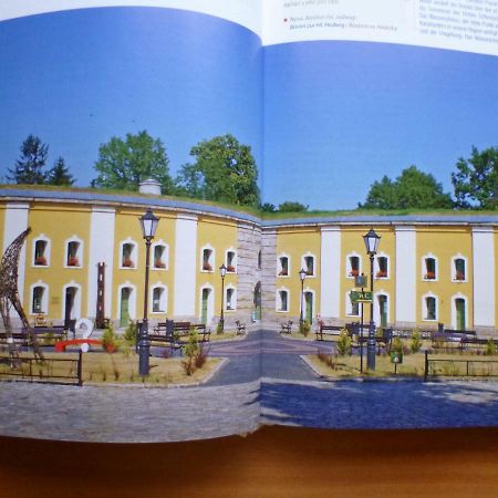 Der Kleine Bauernhof Keine Arbeiter Zadnych Pracownikow Apartment Lubiatow  ภายนอก รูปภาพ