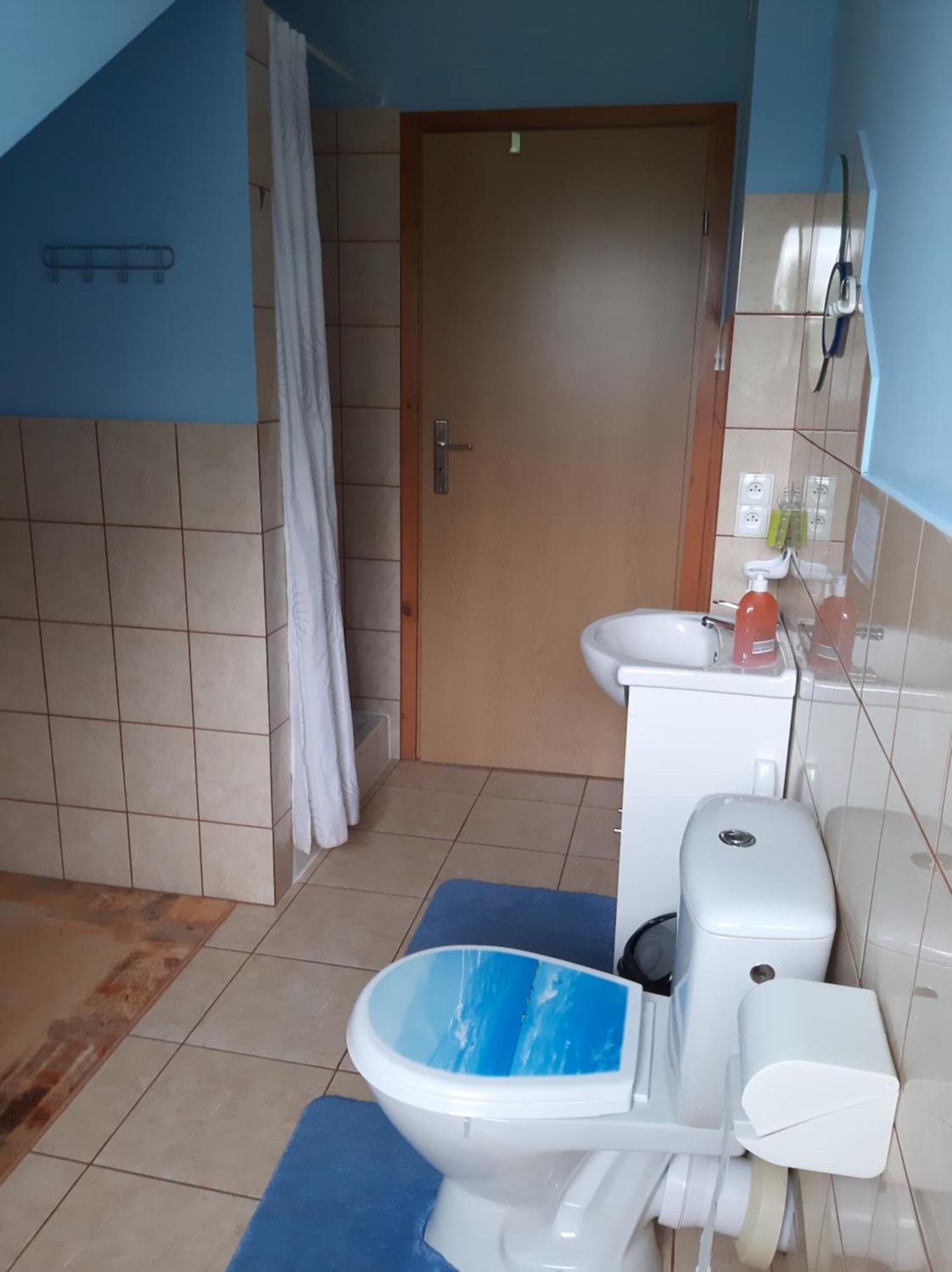 Der Kleine Bauernhof Keine Arbeiter Zadnych Pracownikow Apartment Lubiatow  ห้อง รูปภาพ