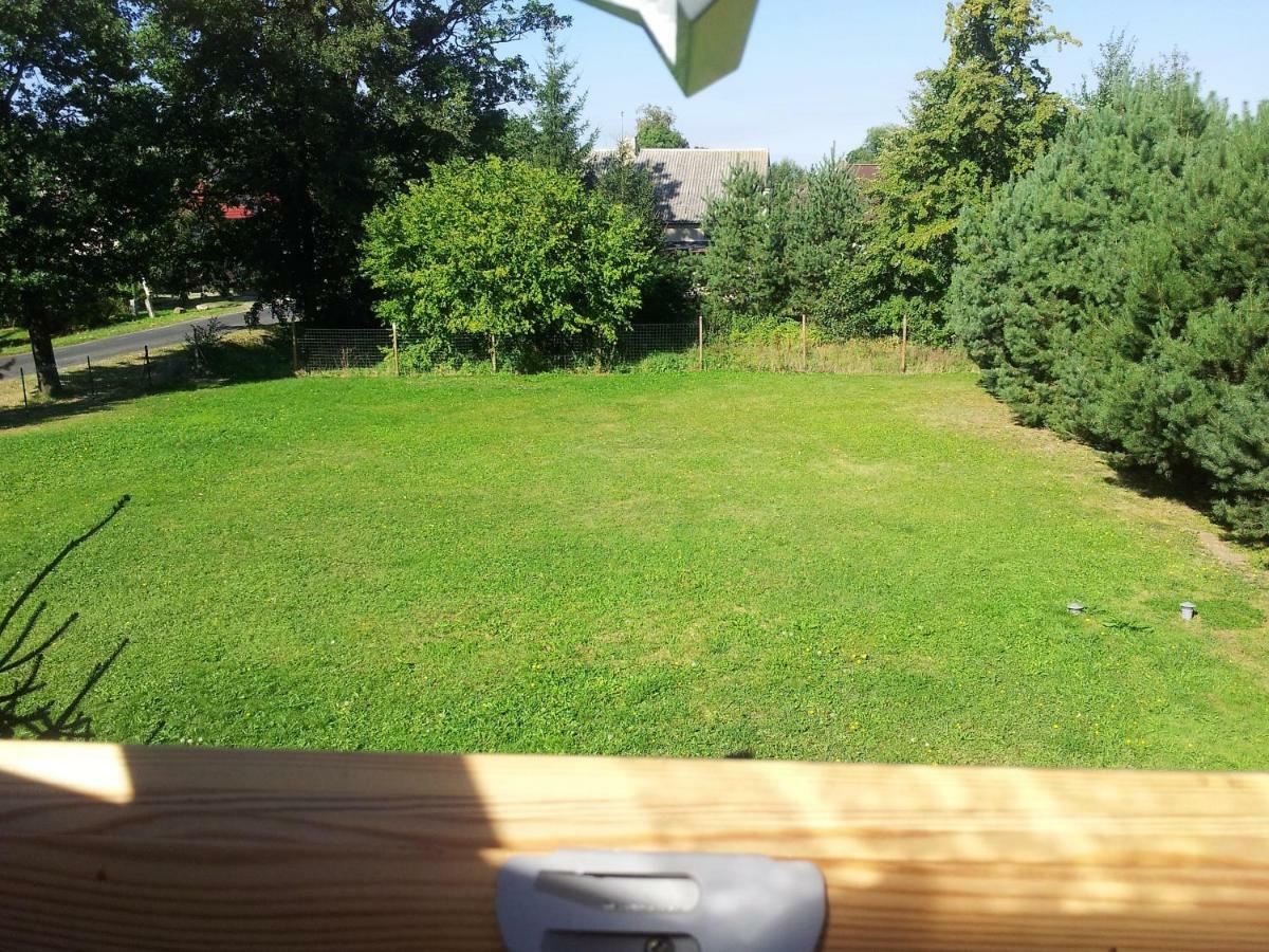 Der Kleine Bauernhof Keine Arbeiter Zadnych Pracownikow Apartment Lubiatow  ภายนอก รูปภาพ