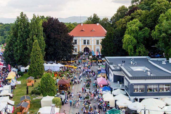Der Kleine Bauernhof Keine Arbeiter Zadnych Pracownikow Apartment Lubiatow  ภายนอก รูปภาพ